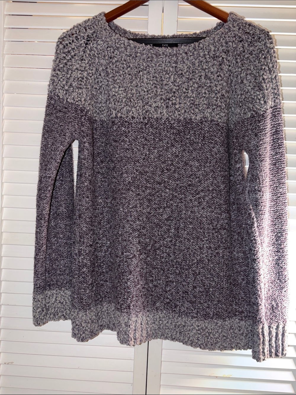 Fate Clarina Textured Soft Cozy Lavender and Grey pullover Sweater Size Large